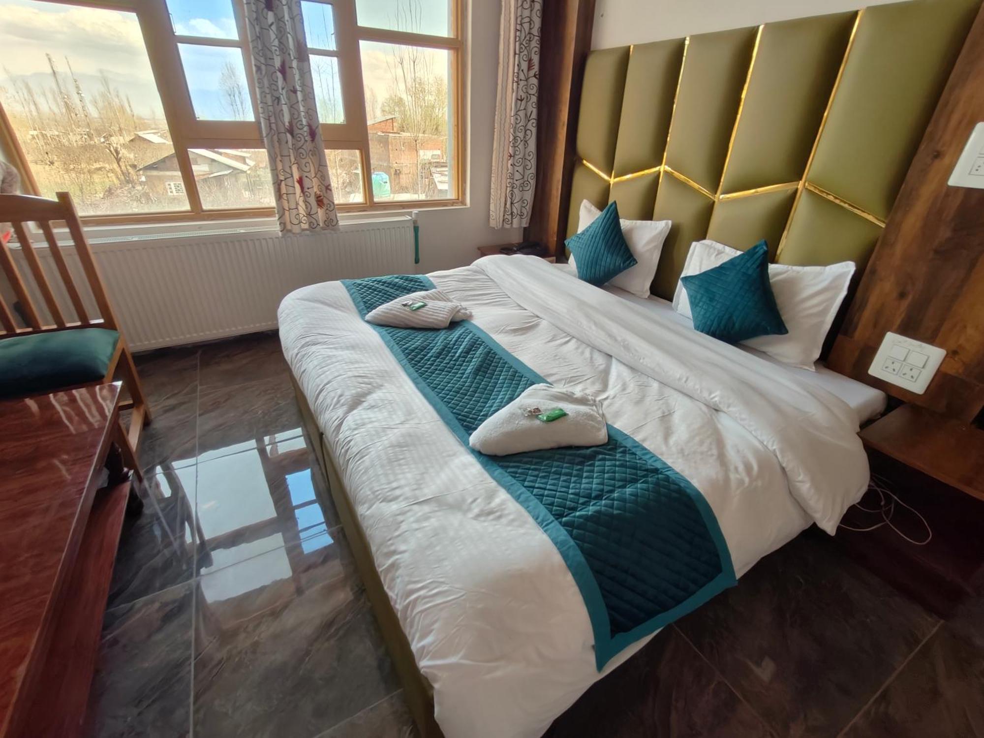 Gulmarg Gs Residency Hotel Habitación foto